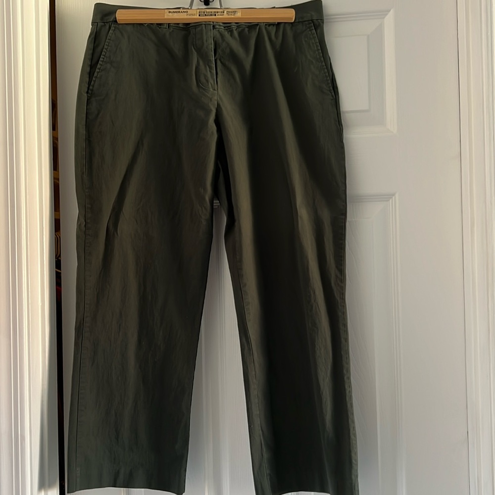 Moda International crop pants